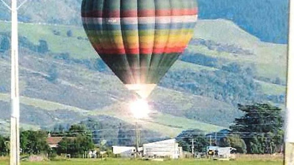 A hot air balloon strikes a high voltage power line in New Zealand in 2012