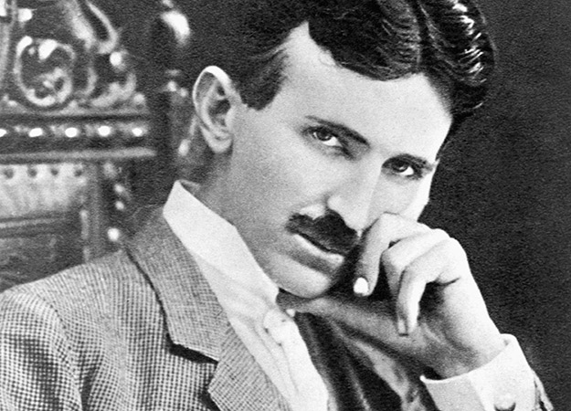 Nikola Tesla.jpg