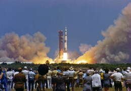 Apollo 16 as seen from the LC-39 Press Site